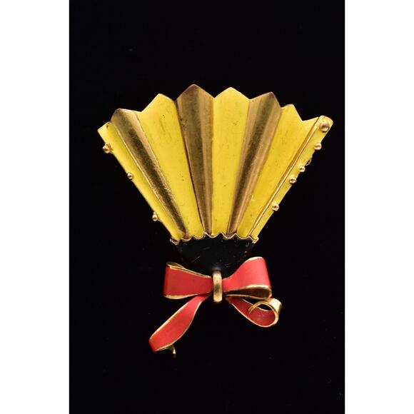 Germany Vintage Fan Pin Brooch Yellow Red Enamel Signed Art Deco Mid 1940s Bin4 - Picture 1 of 12